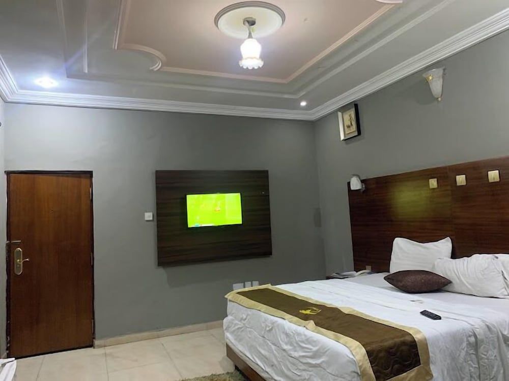 77 Palms Hotel Deluxe Room, Balcony, City View 8