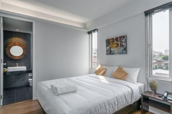 undefined Kitzio House Hotel 7