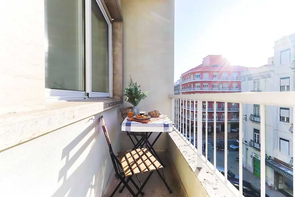 Almirante Balcony By Homing Apartment, 1 Bedroom, Non Smoking 9