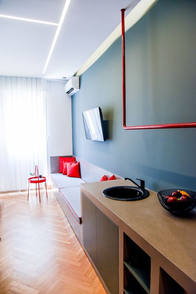 Central 44 Wow Casual Suite Design Suite, 1 King Bed, Non Smoking, City View 44