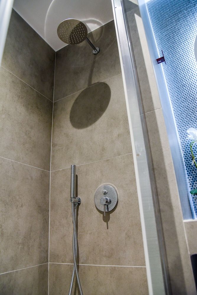 Central 44 Wow Casual Suite Design Suite, 1 King Bed, Non Smoking, City View 51