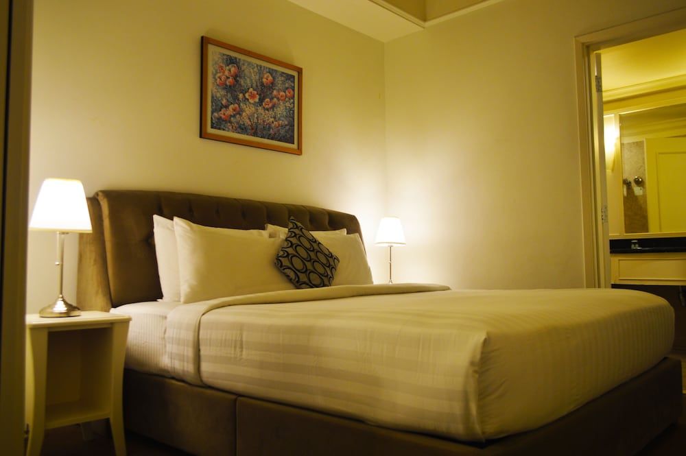 undefined Robbinsons At Times Square KL 10