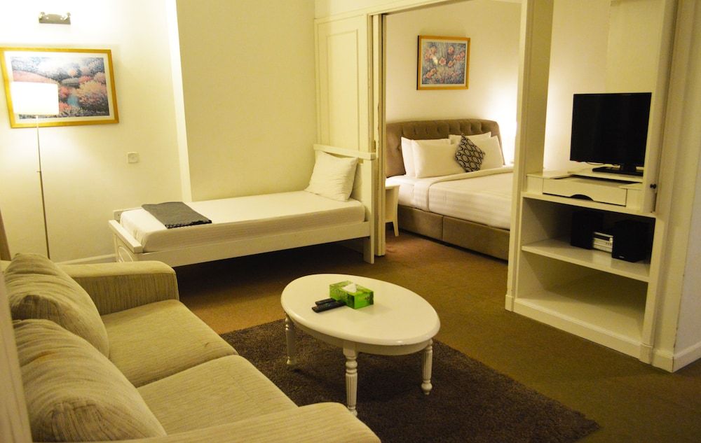 undefined Robbinsons At Times Square KL 2