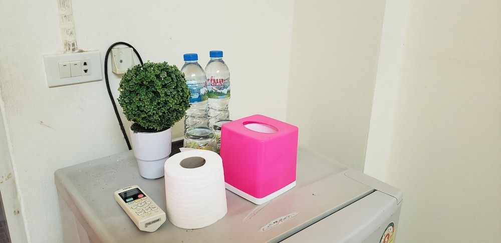 Baan Yuyuen Standard Triple Room 8