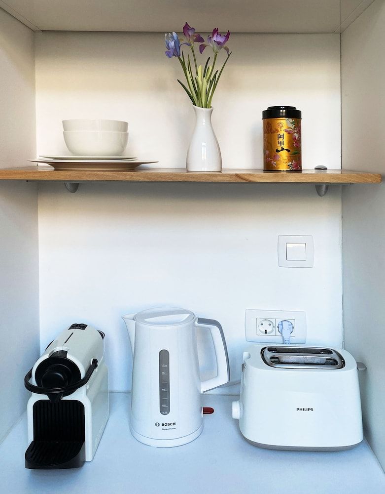 En-suite Iris on Rokova Street Double Room 8