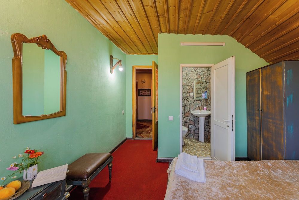 Etiuni The Forgotten Kingdom Double Room 4