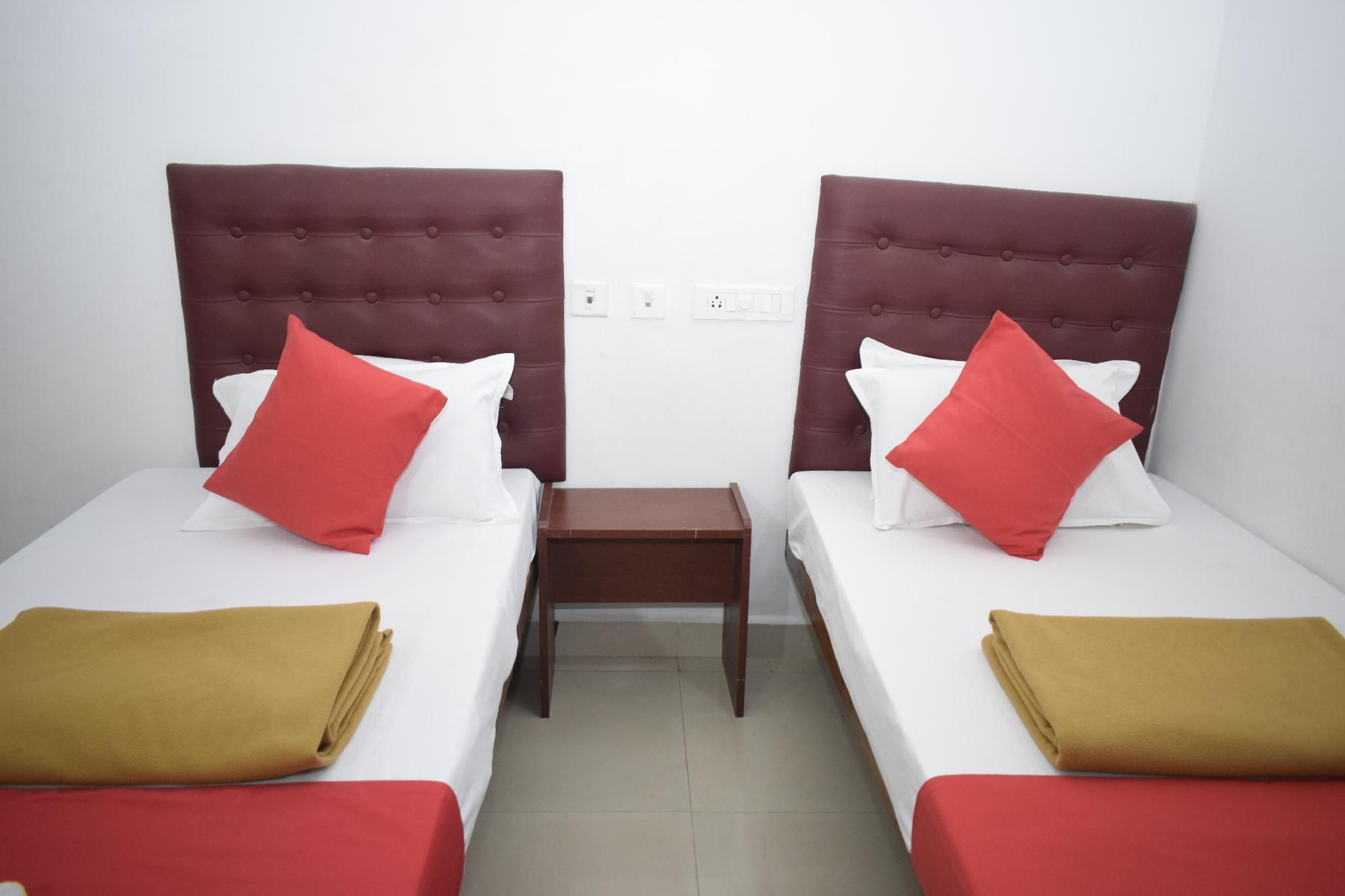 Hotel Jayaram Chidambaram Standard Double Room 5