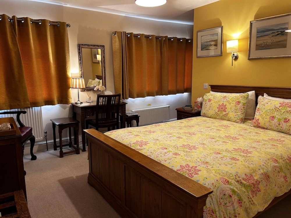 The Old Posthouse B&B Superior Double Room, 1 Queen Bed, Ensuite 6