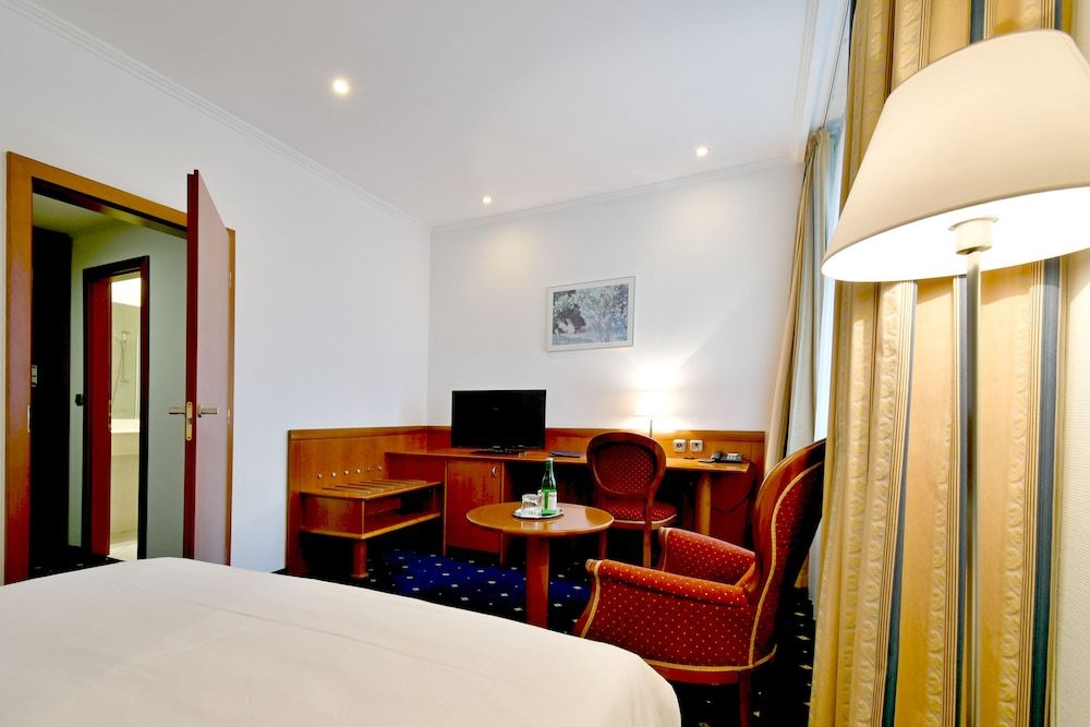 Coronet Double Room