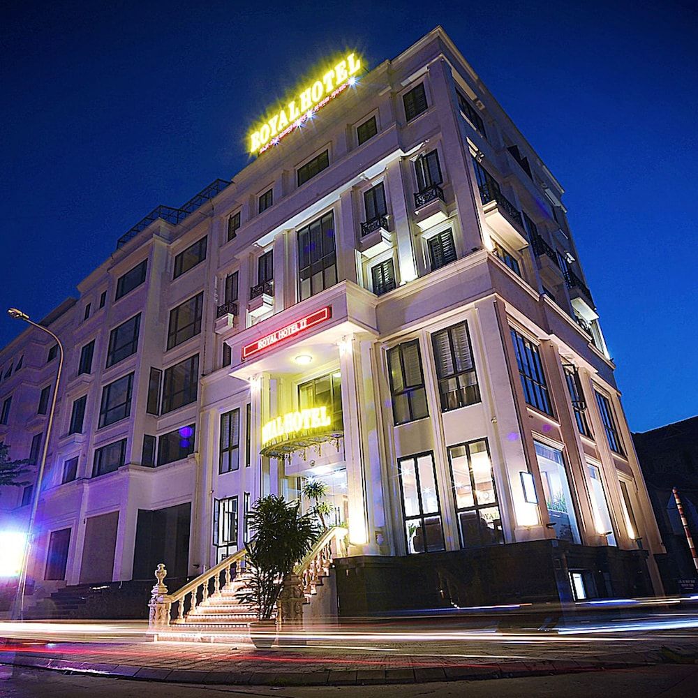 undefined Royal Hotel II