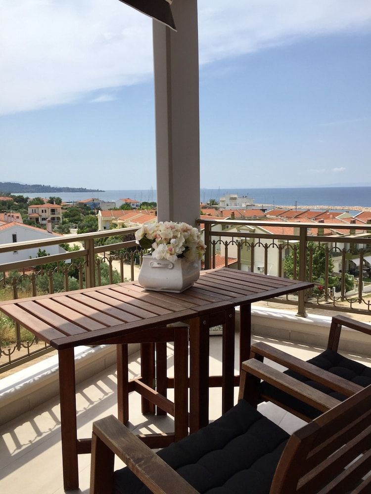 Royalty Suites Loft Executive Studio 2