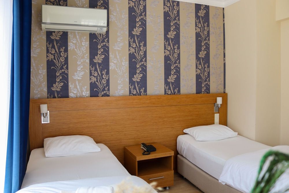 undefined Siriusmi hotel 3