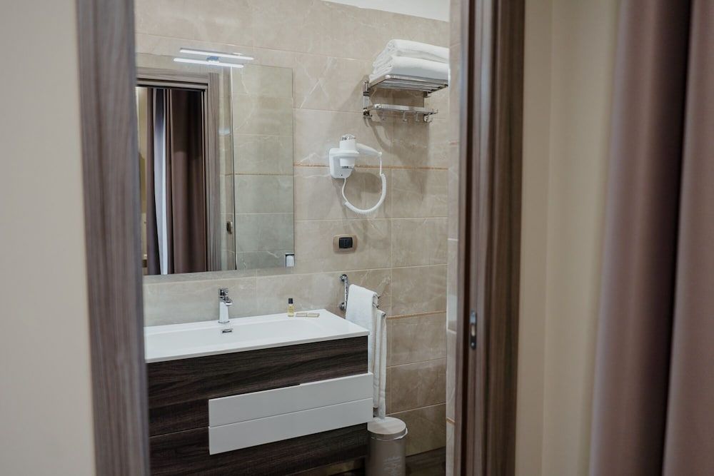 Miryam House Affittacamere Suite Relax Comfort Twin Room 5