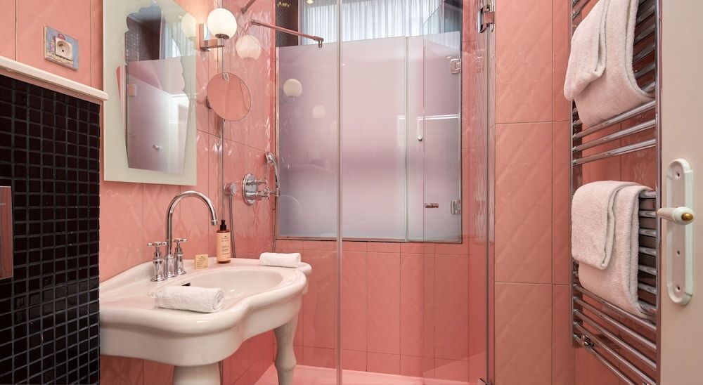 Vice Versa Classic Double or Twin Room 9