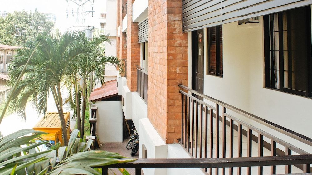 undefined RedDoorz Plus @ Mabolo Cebu 3