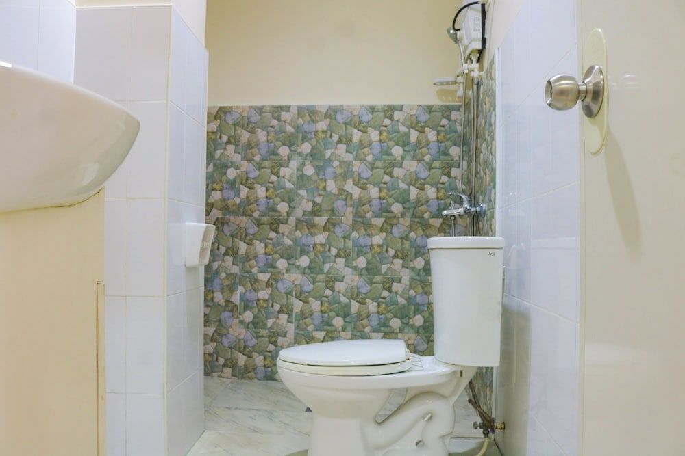 undefined RedDoorz Plus @ Mabolo Cebu 9