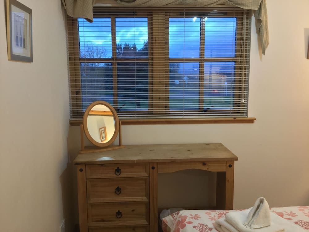 undefined Inverness Apartments - Glen View 9