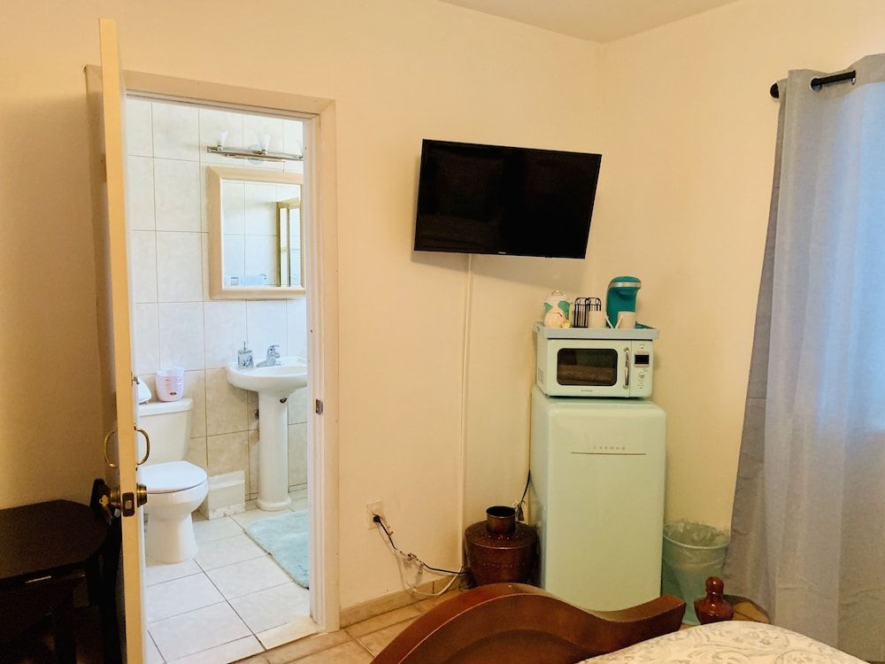 BLUE HOUSE Double Room, 1 Queen Bed with Sofa bed 15