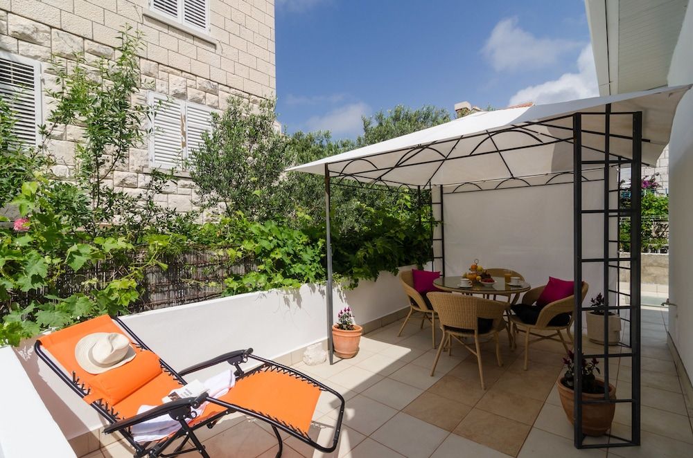 Apartment & Room Lady O Double Room, Terrace 6