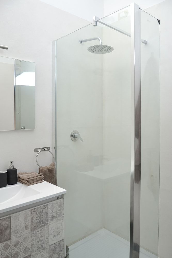 Flatmilan Classic Double or Twin Room, Garden View (Porta Ticinese) 4