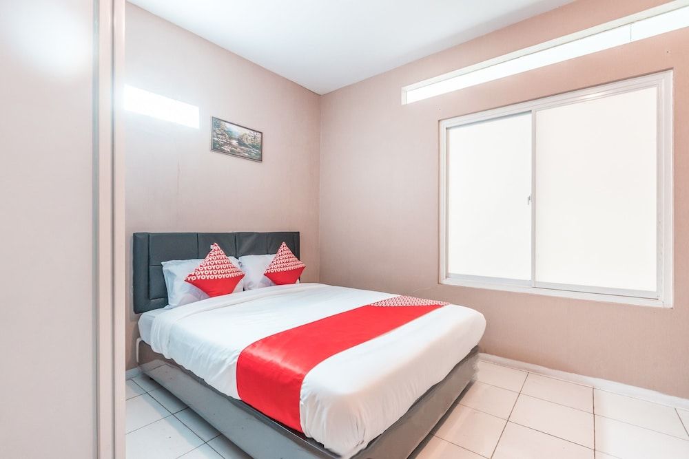 undefined Super OYO 1868 J&b Room Pramuka 2