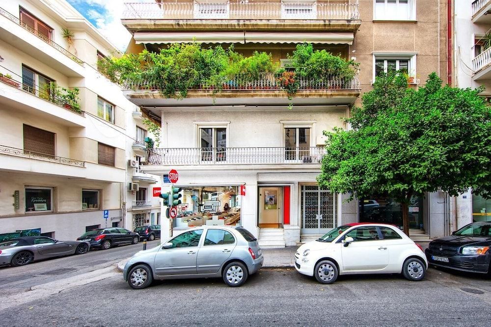 undefined Kolonaki Square Executive Apartment 2