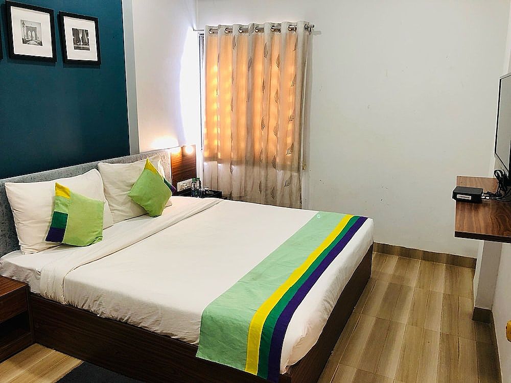 undefined Hotel Ballfin Indor 8