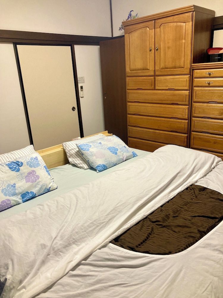 Mitsuba House Private villa [Mitsuba House] Max 12 guests 12
