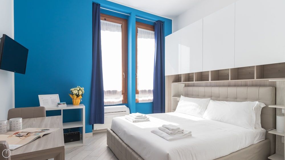 undefined Italianway - Napo Torriani 22 B