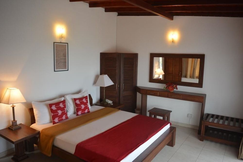 kandy Highland Unique Deluxe double room with balcony 2