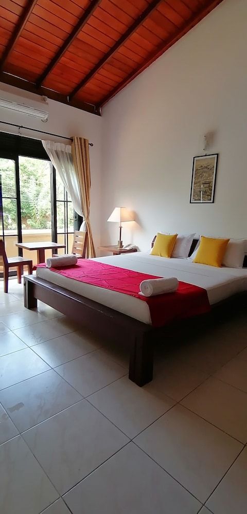 kandy Highland Unique King room with balcony