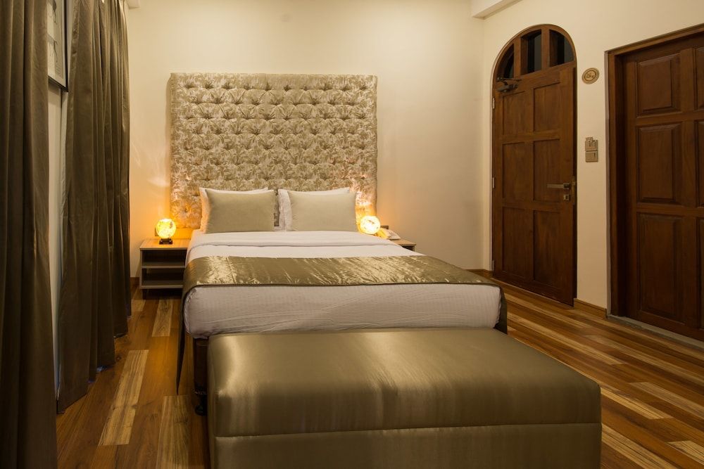 The Wind Castle The Outcrop