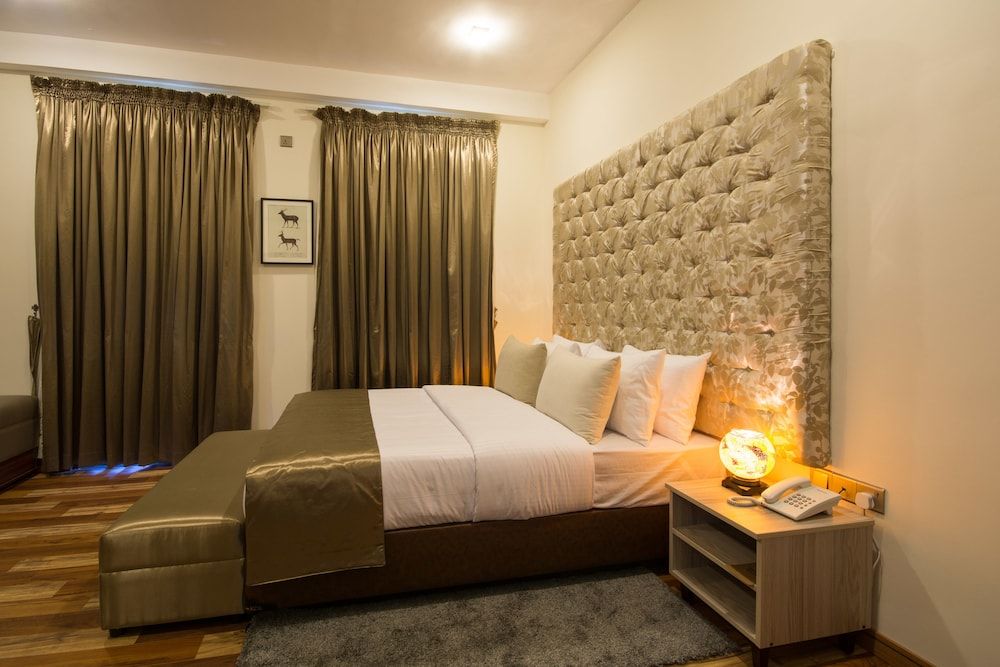 The Wind Castle The Outcrop 2