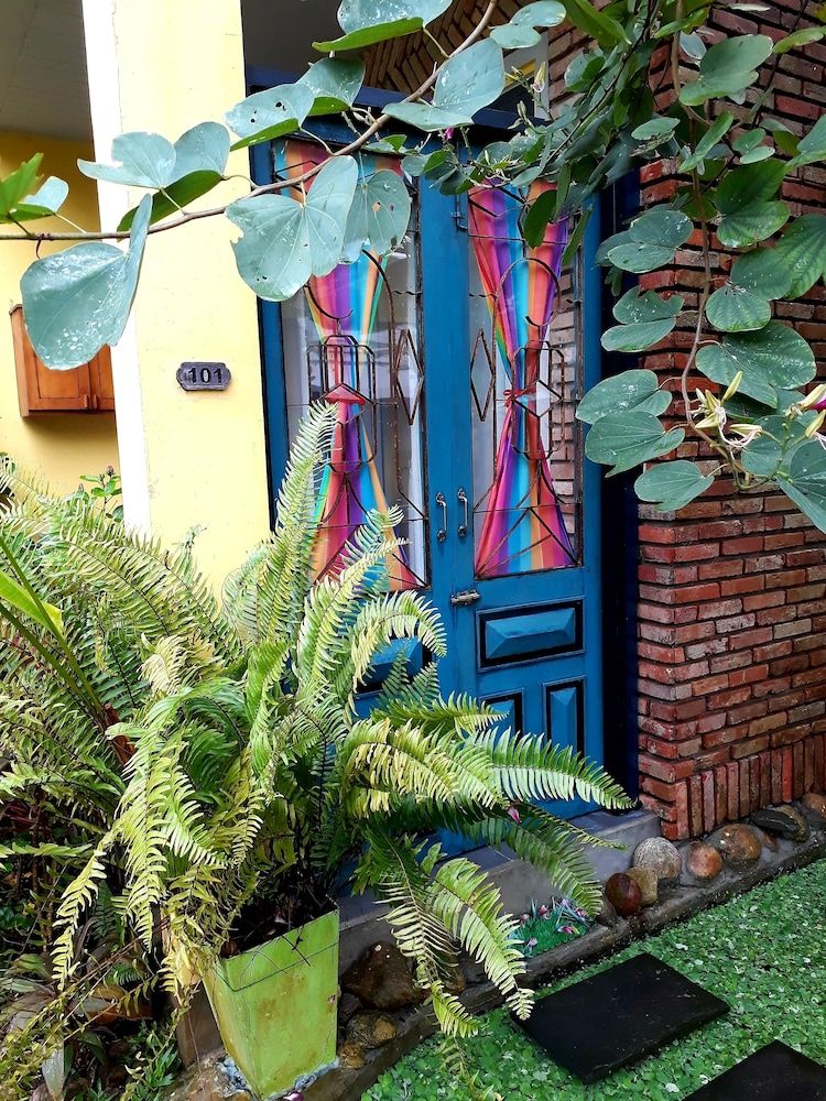 undefined Pink Tulip Hoi An 7