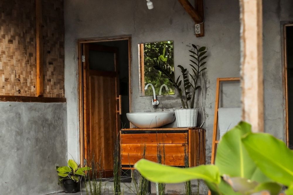 Cianjur Paddies Hostel Basic Quadruple Room 21