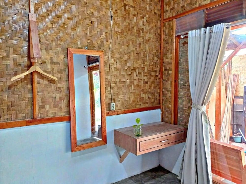 Cianjur Paddies Hostel Basic Quadruple Room 23