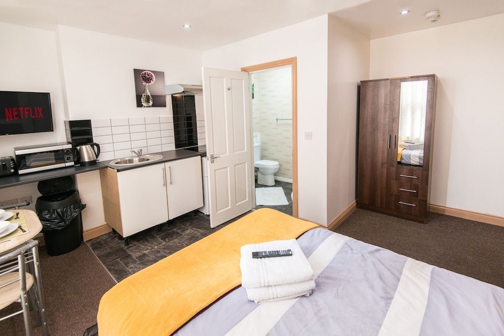 Snooze Apartments Flat 51 Studio, 1 Double Bed 5