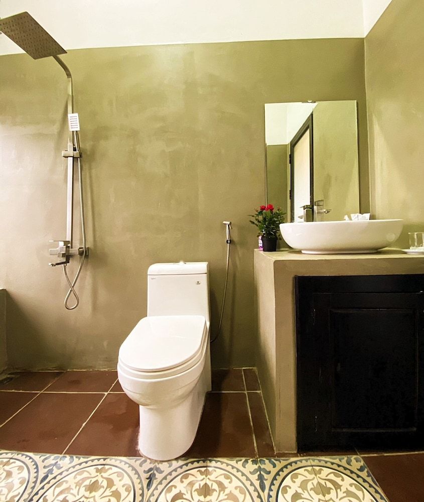 Karst Villas Phong Nha Family Room 16