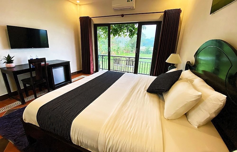 Karst Villas Phong Nha Deluxe Villa 11