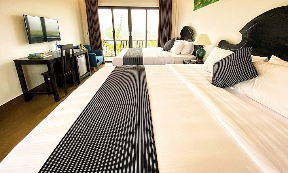 Karst Villas Phong Nha Family Room 2