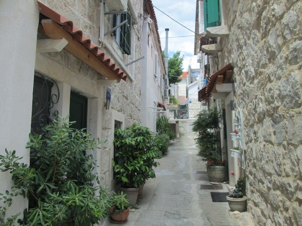 undefined Cozy En-suite Rm on Dumanica 3