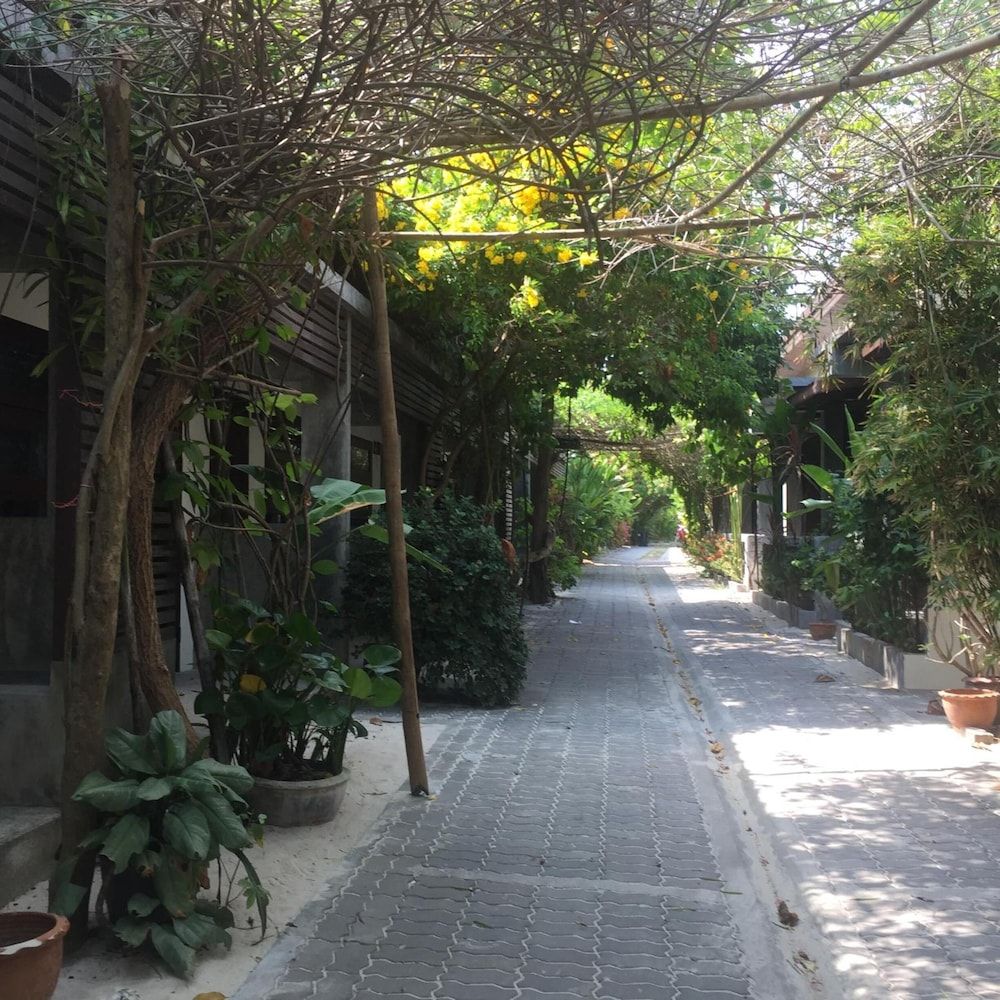 undefined Lucky Mother Bungalow Chaweng 8