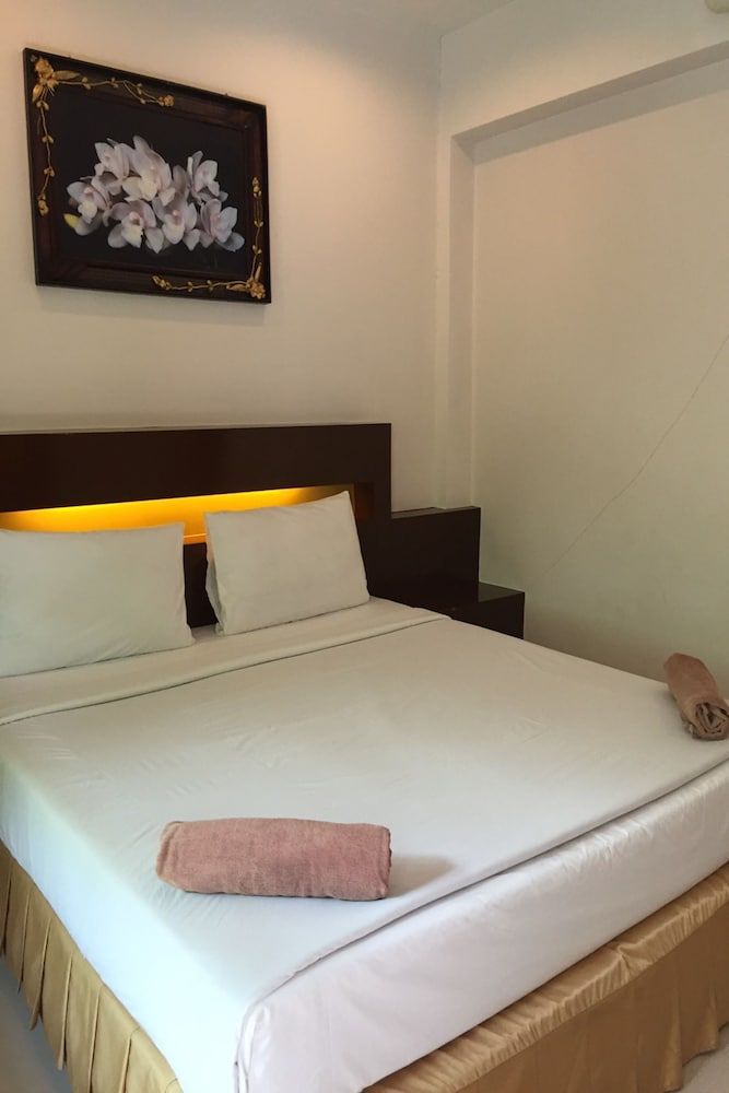 undefined Lucky Mother Bungalow Chaweng 2