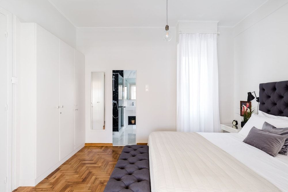 undefined UPSTREET Classy Apartments 9