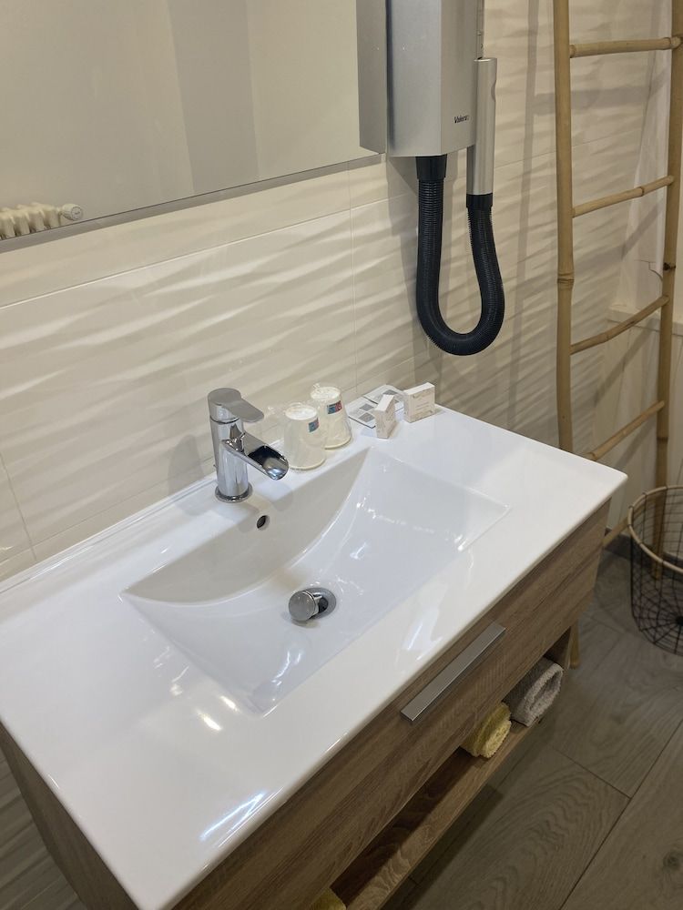 Hôtel l'Alsace Superior Room 16