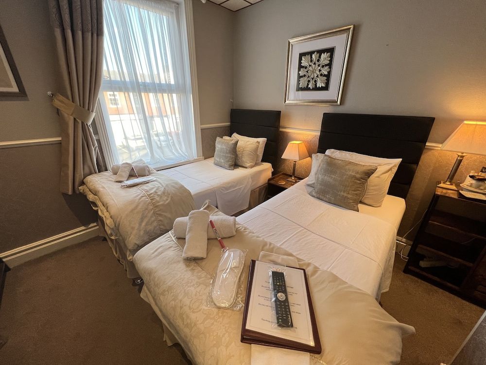 Raffles Hotel Twin Room