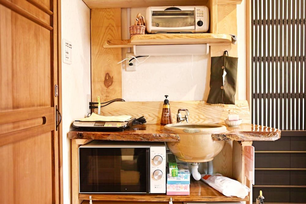 Kyoto Machiya Saikyo-Inn Apartment, Ume 4