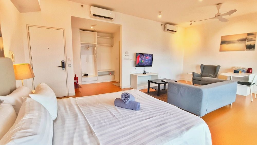 undefined The Hub SS2 by manatidur 4