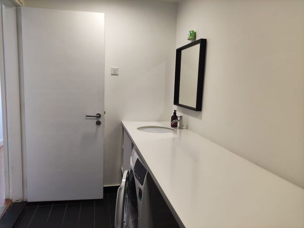 The Hub SS2 by manatidur Apartment, 1 Bedroom, Non Smoking, Kitchen 28