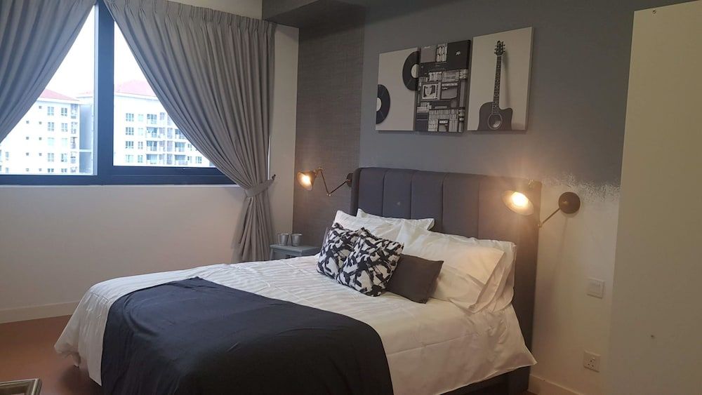 The Hub SS2 by manatidur Apartment, 1 Bedroom, Non Smoking, Kitchen 21